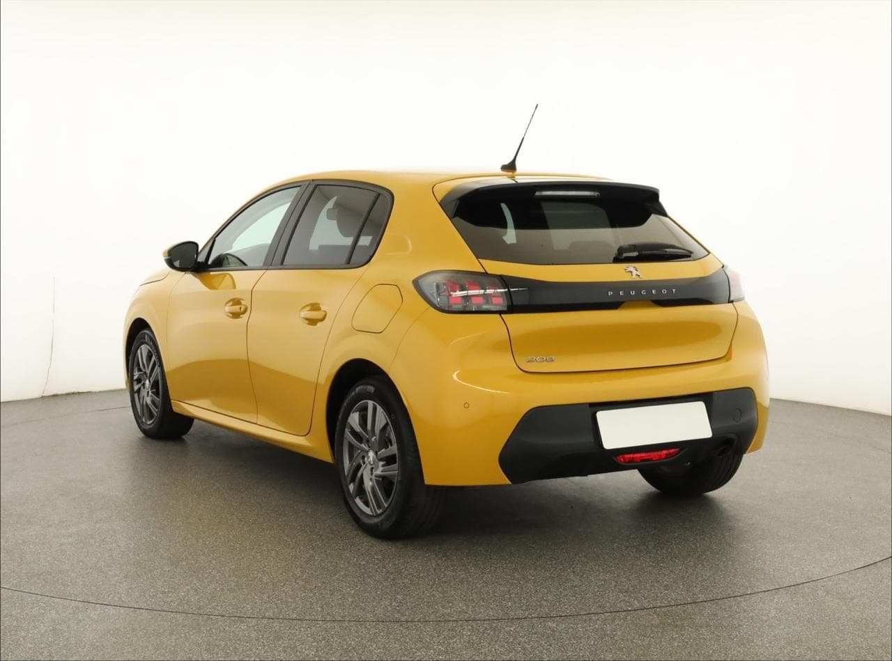 2021 Peugeot 208 - 6