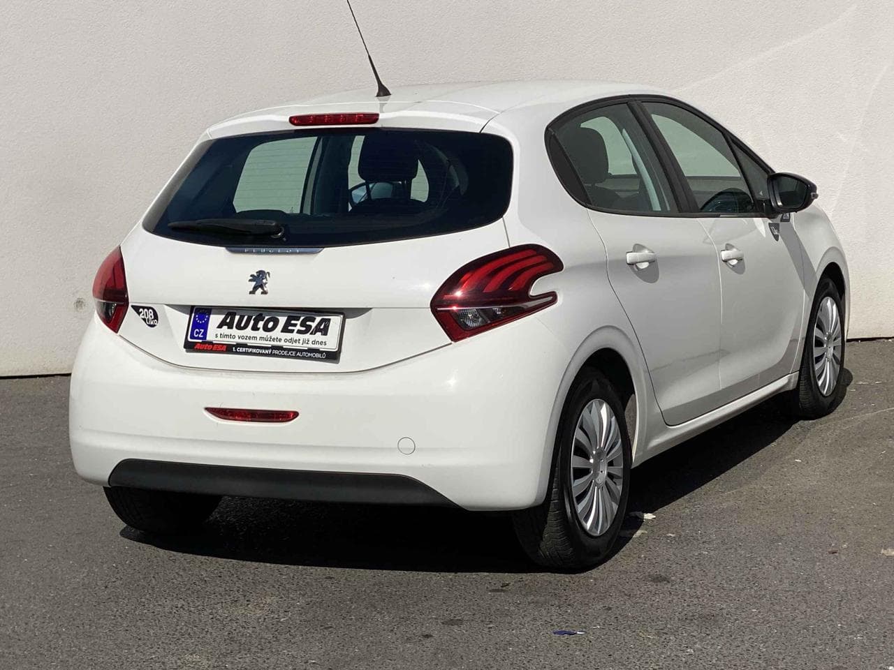 2017 Peugeot 208 - 6