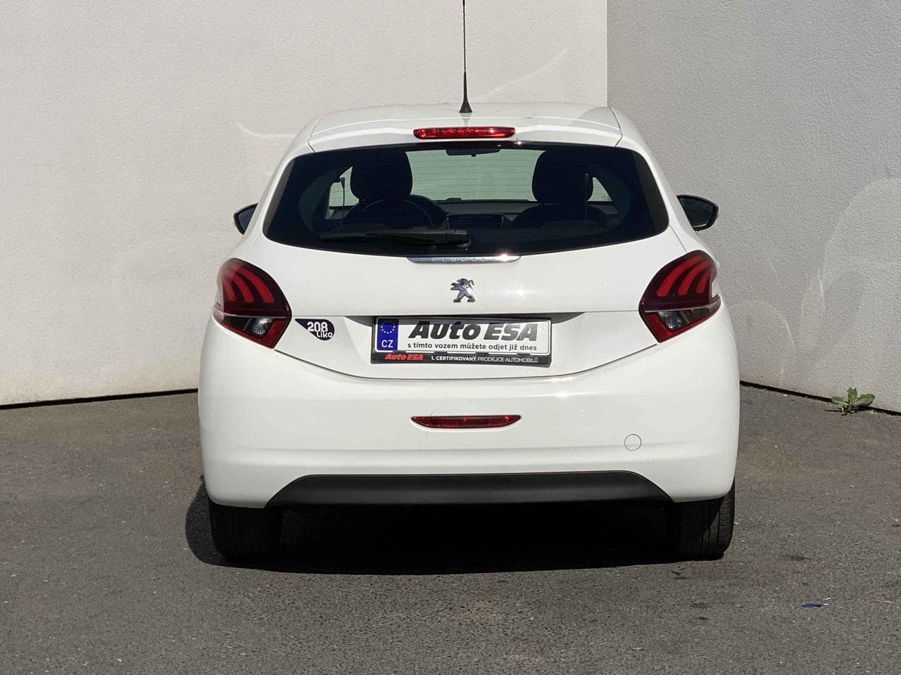 2017 Peugeot 208 - 7