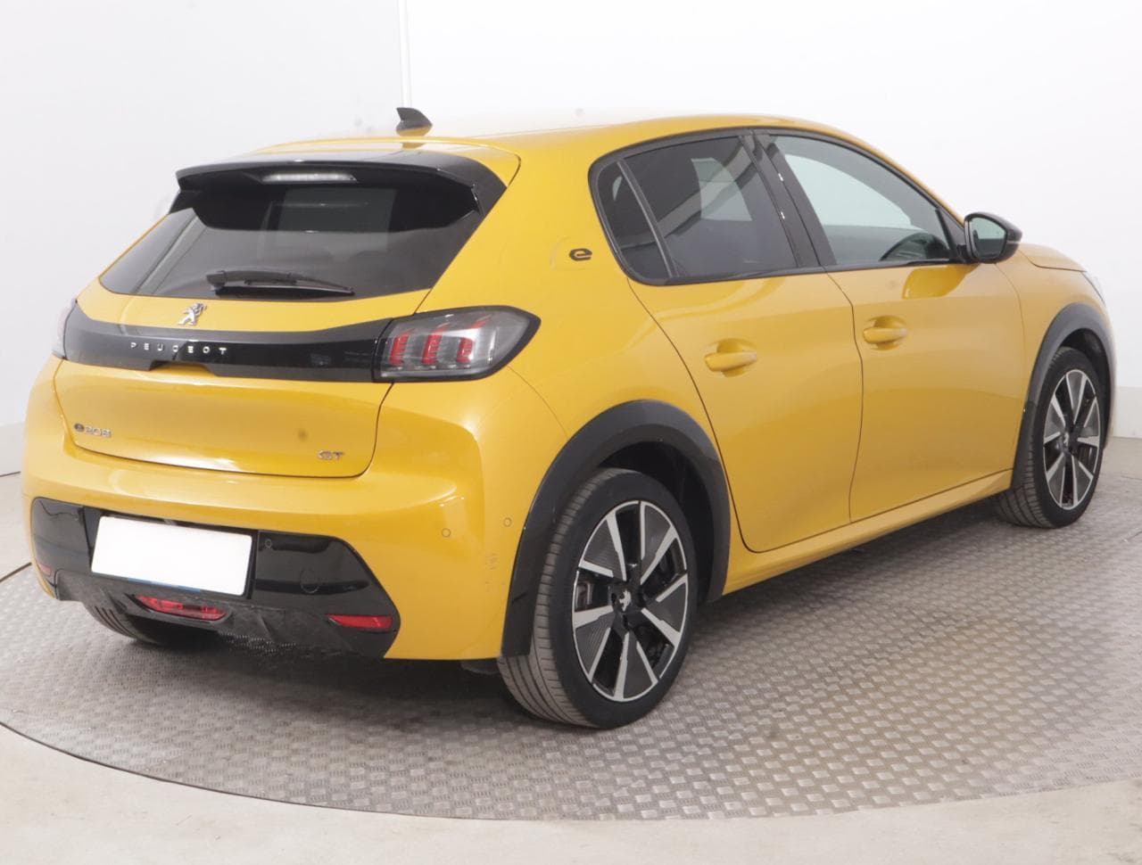 2021 Peugeot 208 - 11