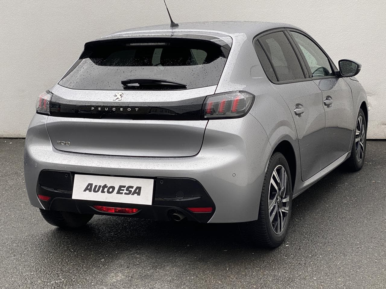 2021 Peugeot 208 - 6