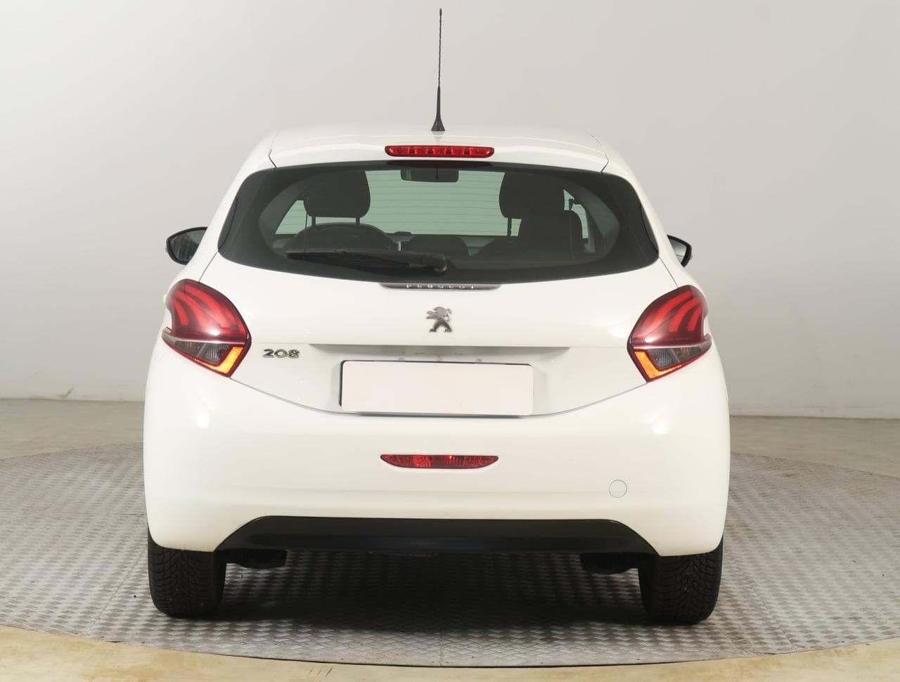 2017 Peugeot 208 - 6
