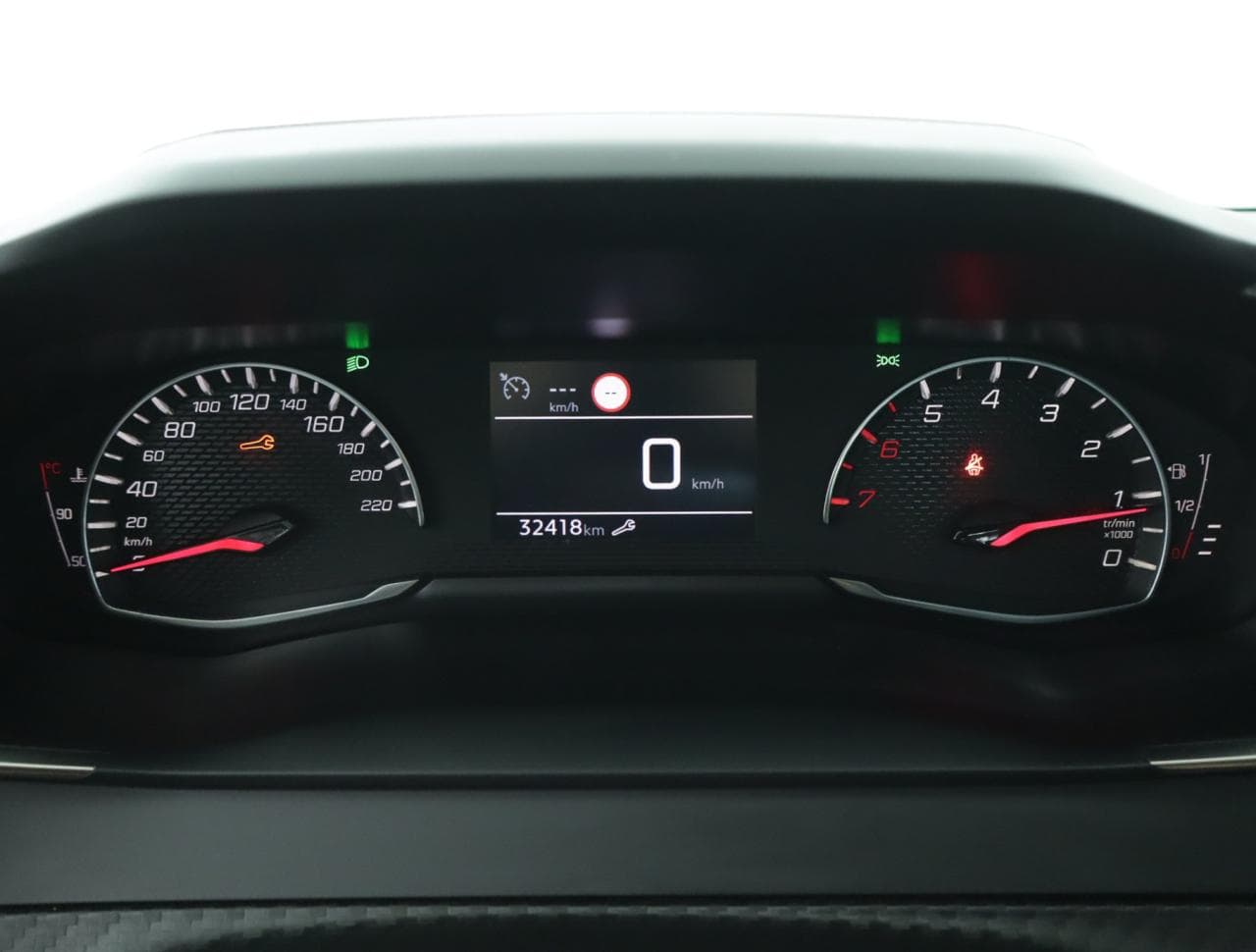 2024 Peugeot 208 - 32