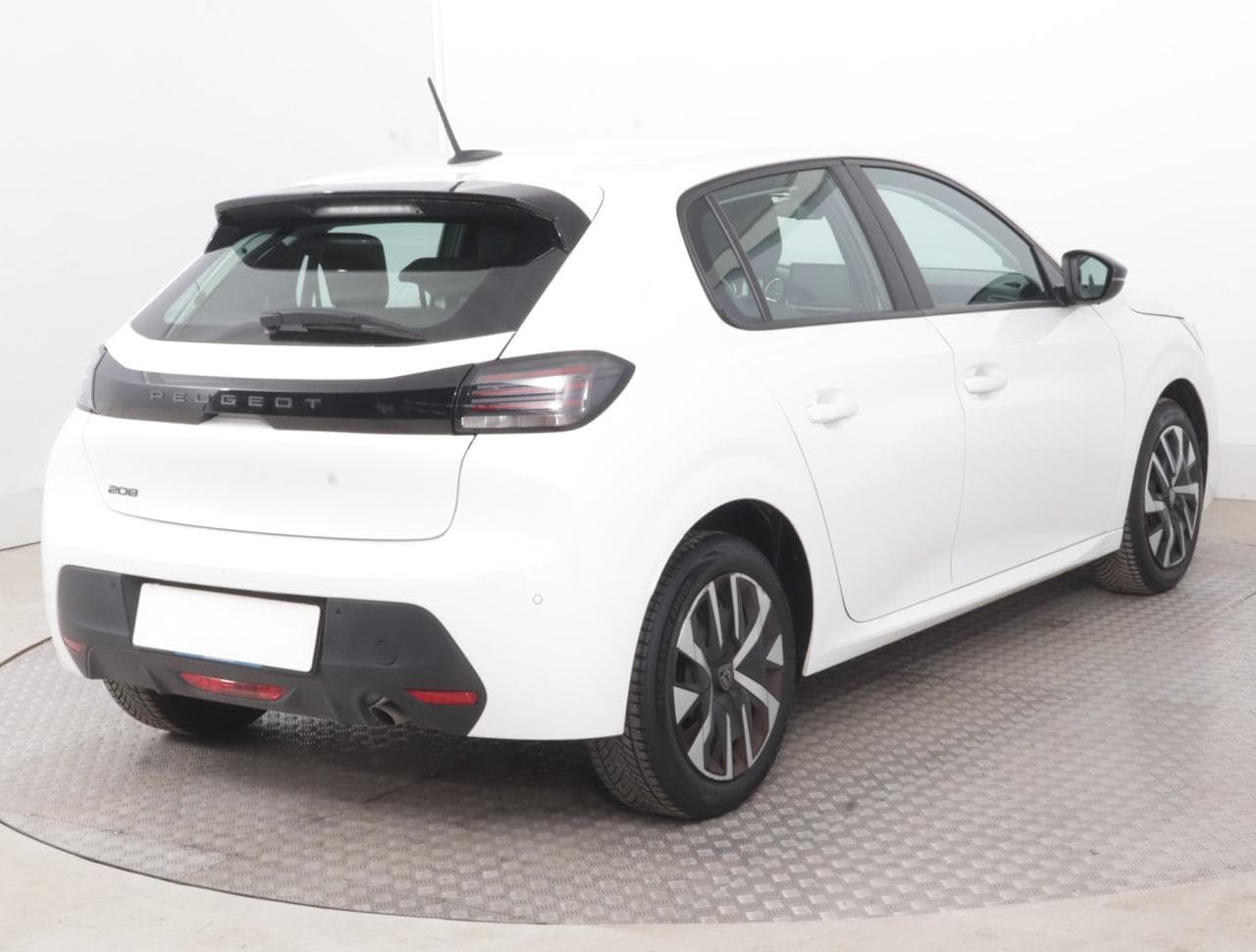 2024 Peugeot 208 - 12