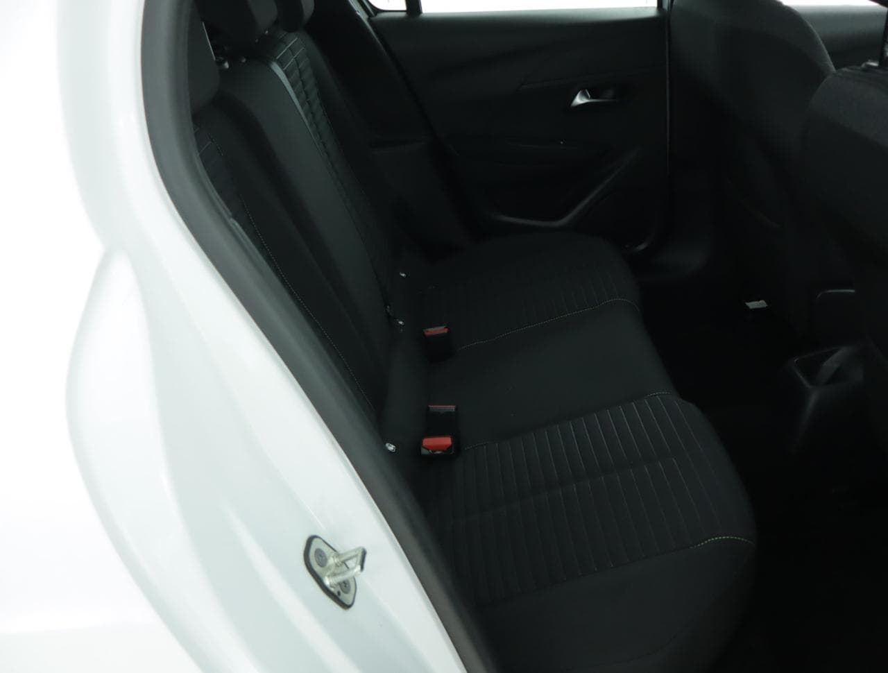 2024 Peugeot 208 - 24