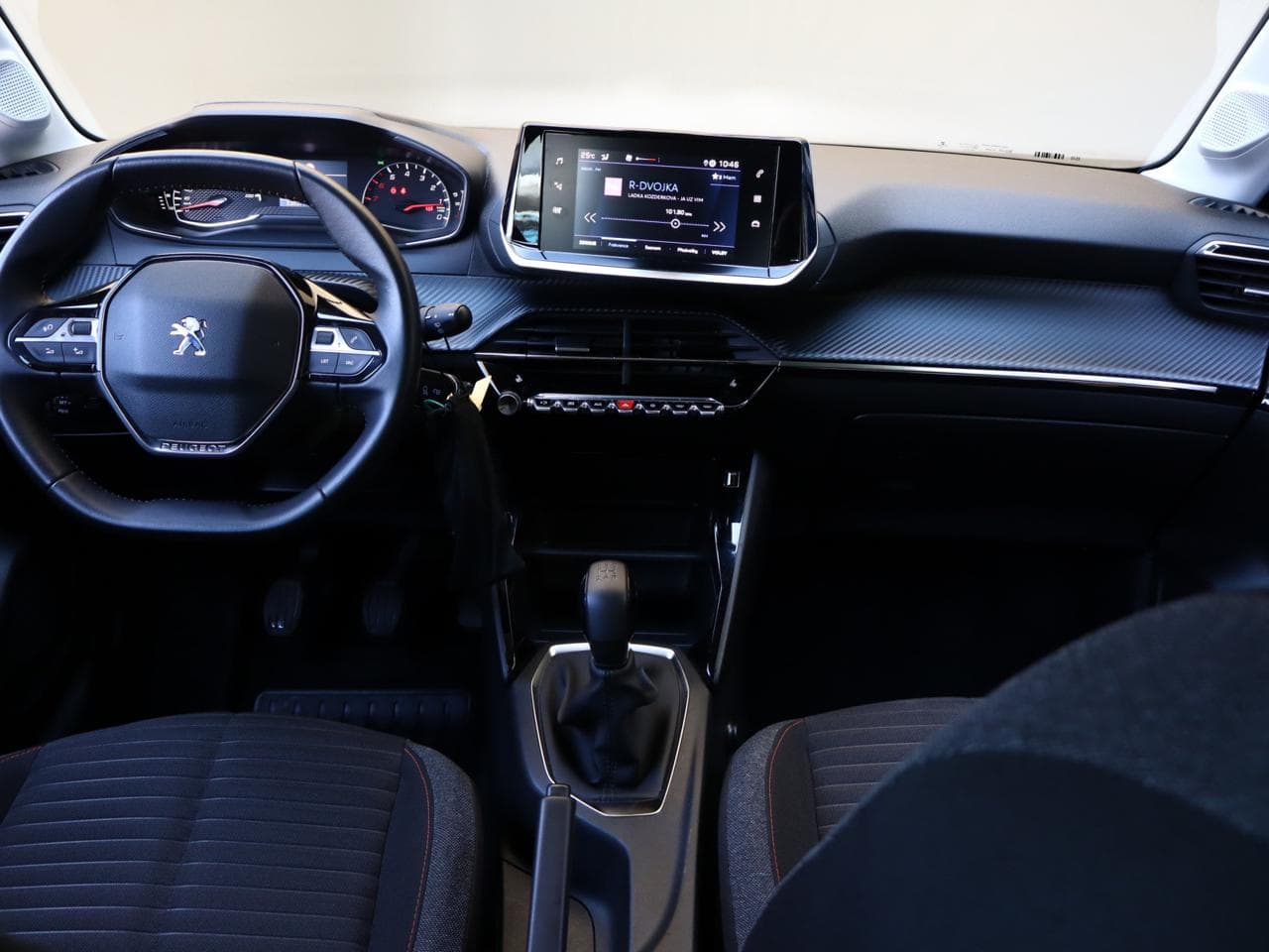 2020 Peugeot 208 - 9