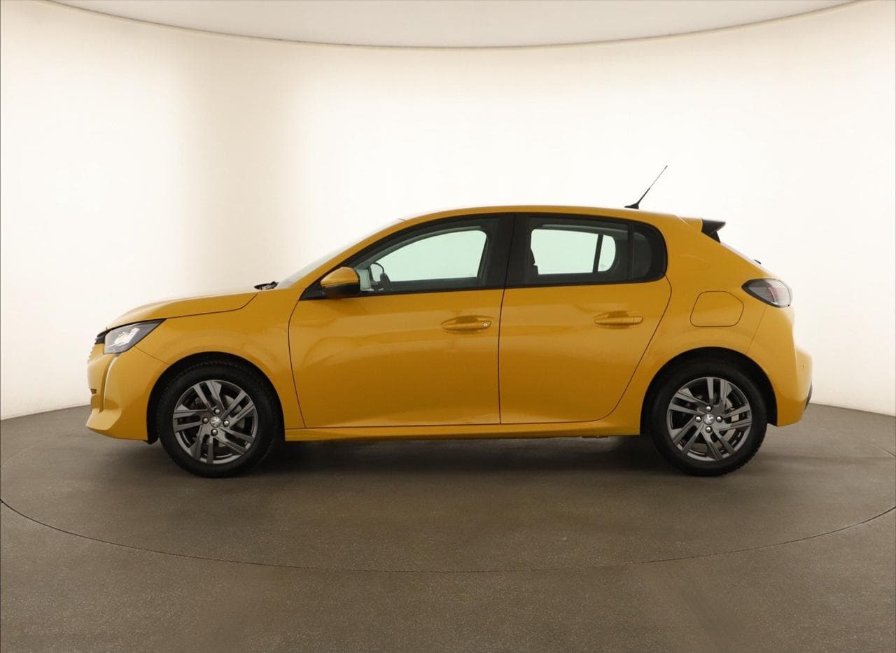 2021 Peugeot 208 - 7