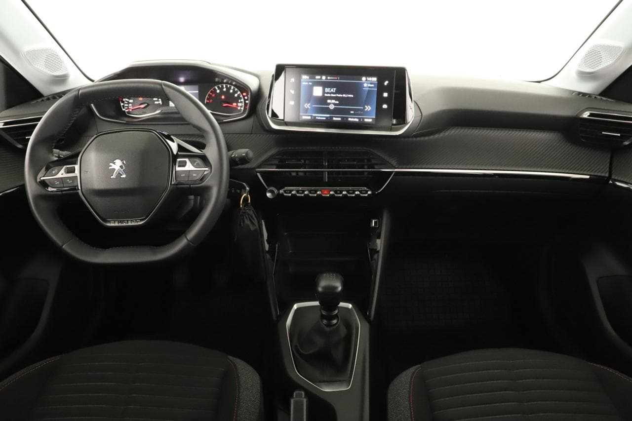 2021 Peugeot 208 - 16