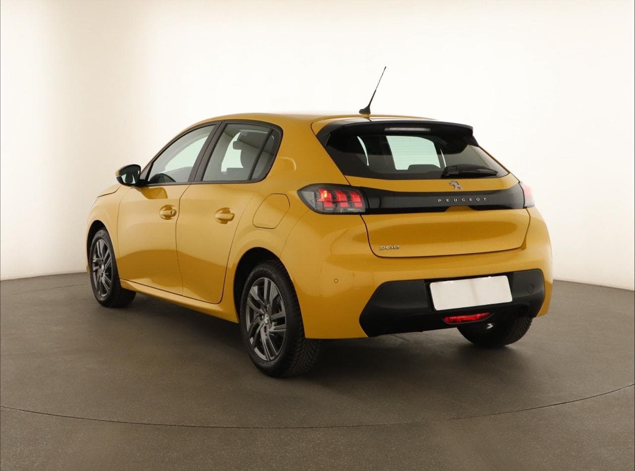 2021 Peugeot 208 - 9