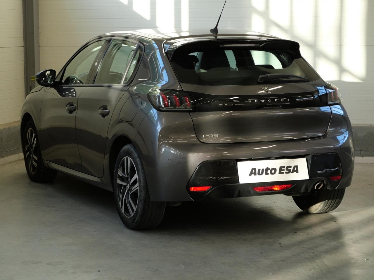 2019 Peugeot 208 - 10