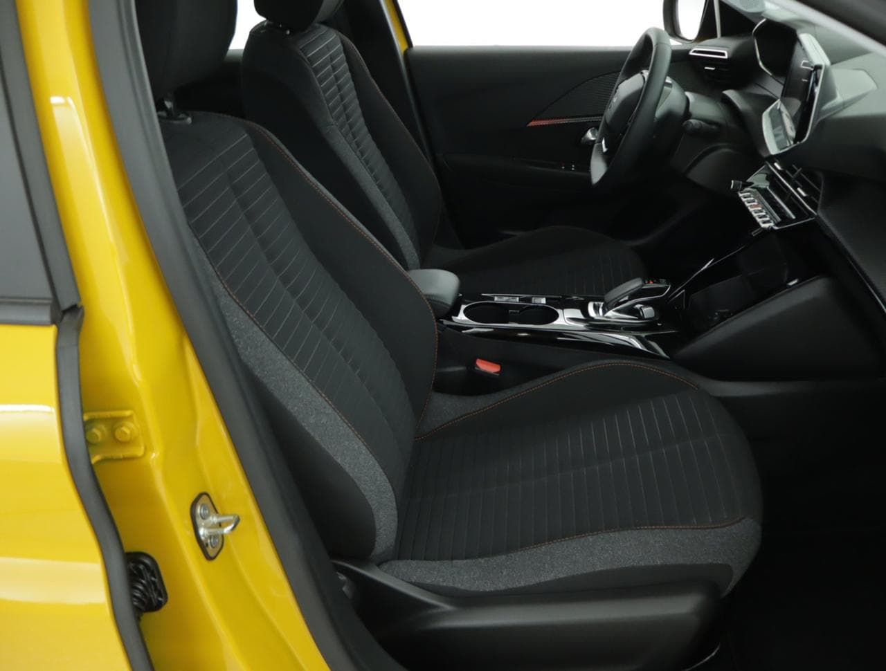 2021 Peugeot 208 - 12