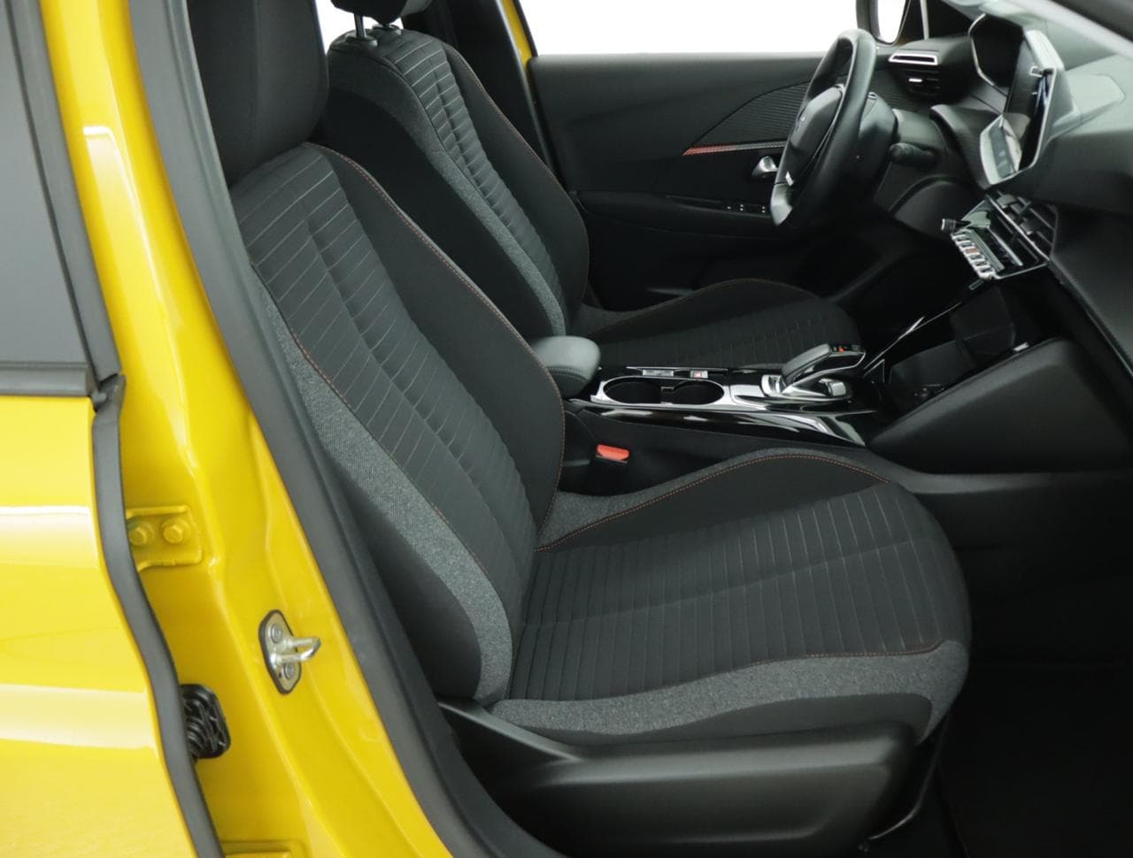 2021 Peugeot 208 - 12