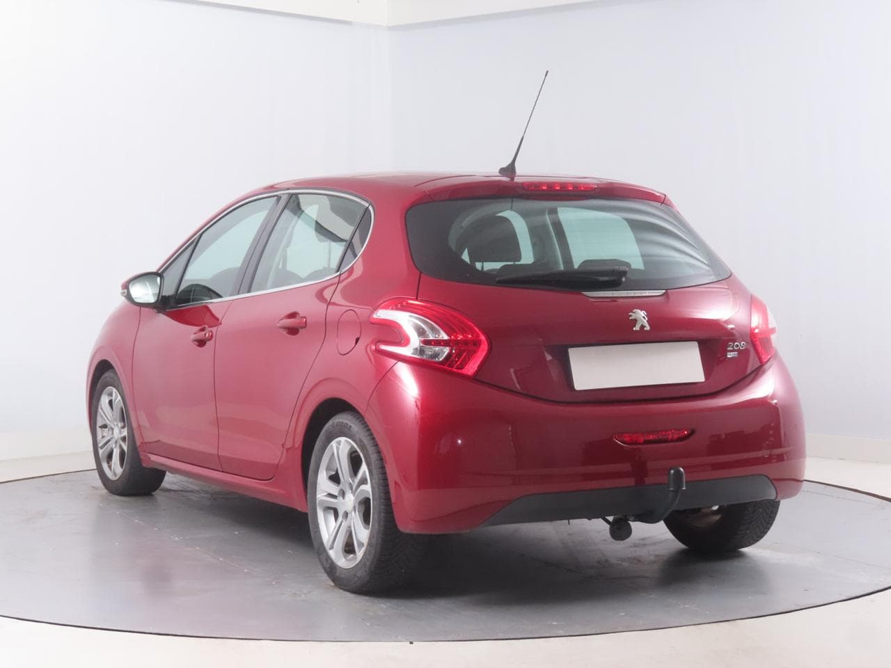 2012 Peugeot 208 - 5
