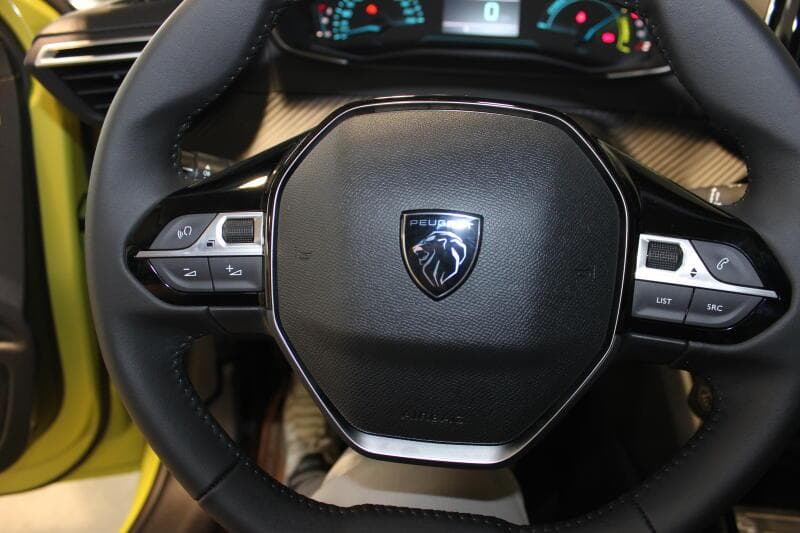 2026 Peugeot 208 - 8