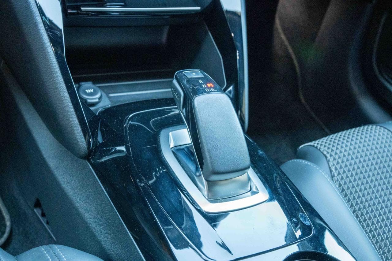 2020 Peugeot 208 - 19
