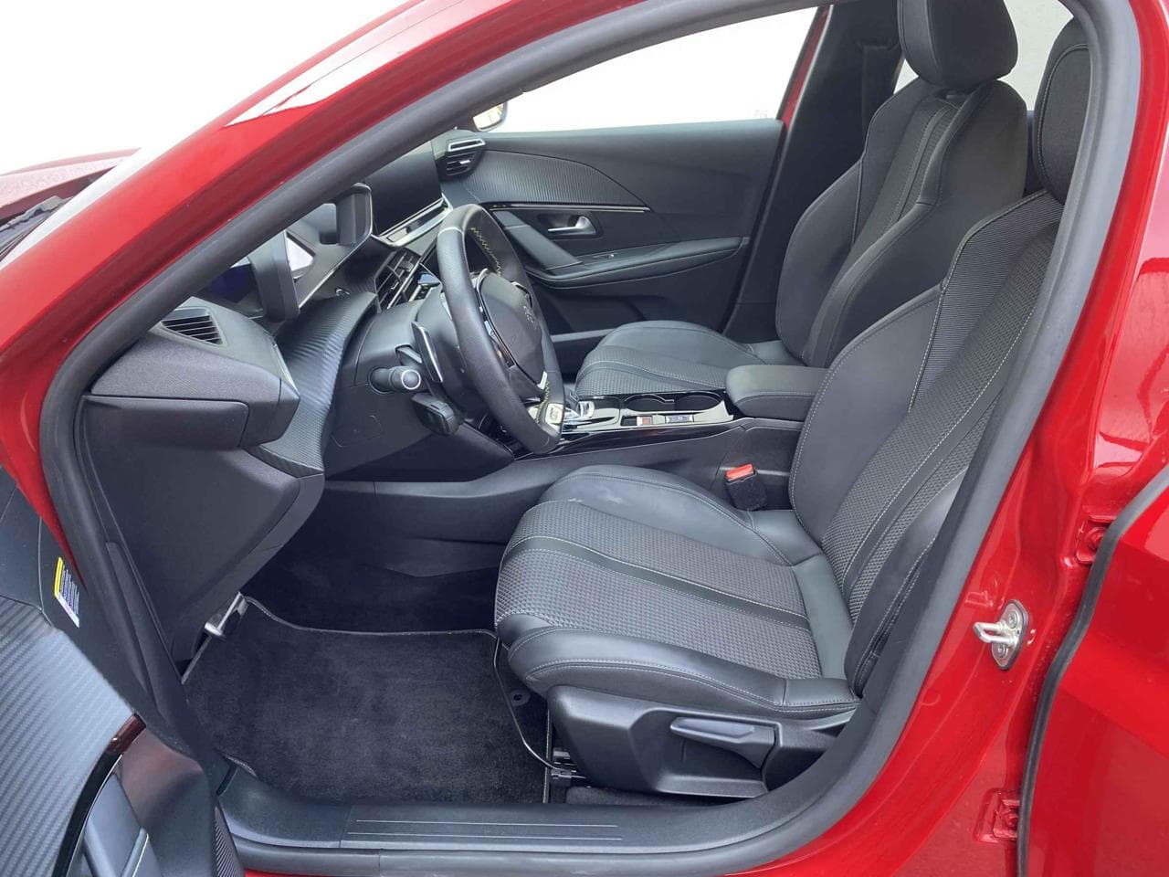 2020 Peugeot 208 - 9