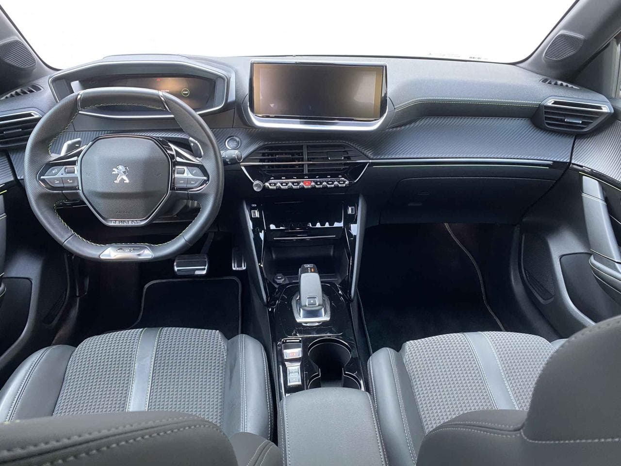 2020 Peugeot 208 - 8