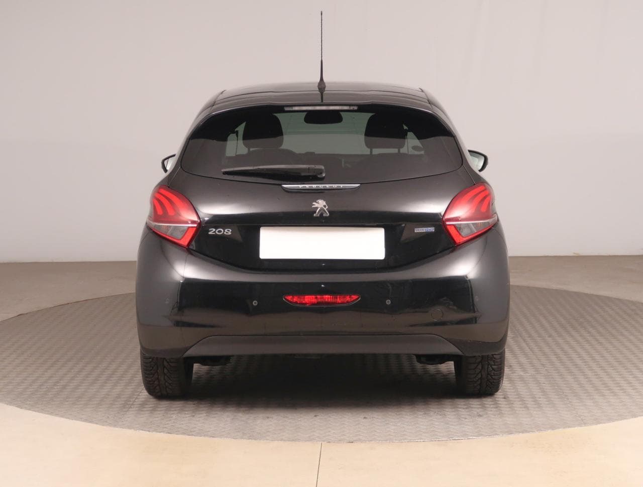 2016 Peugeot 208 - 6
