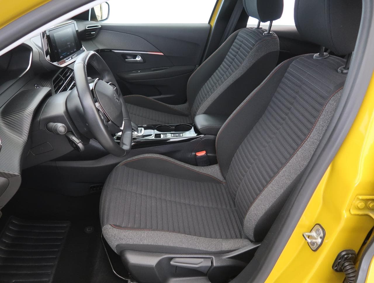 2021 Peugeot 208 - 15