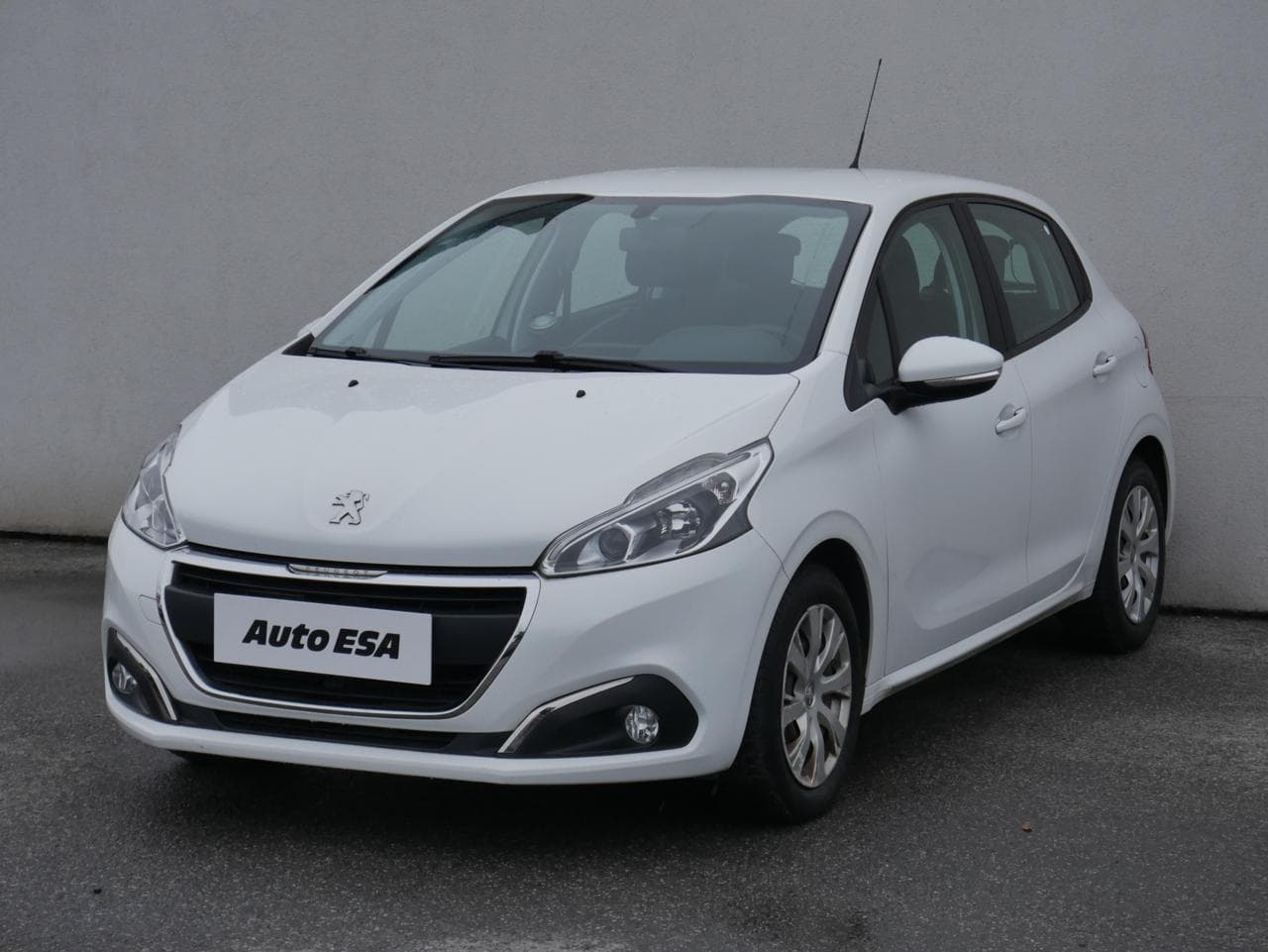 2015 Peugeot 208 - 3
