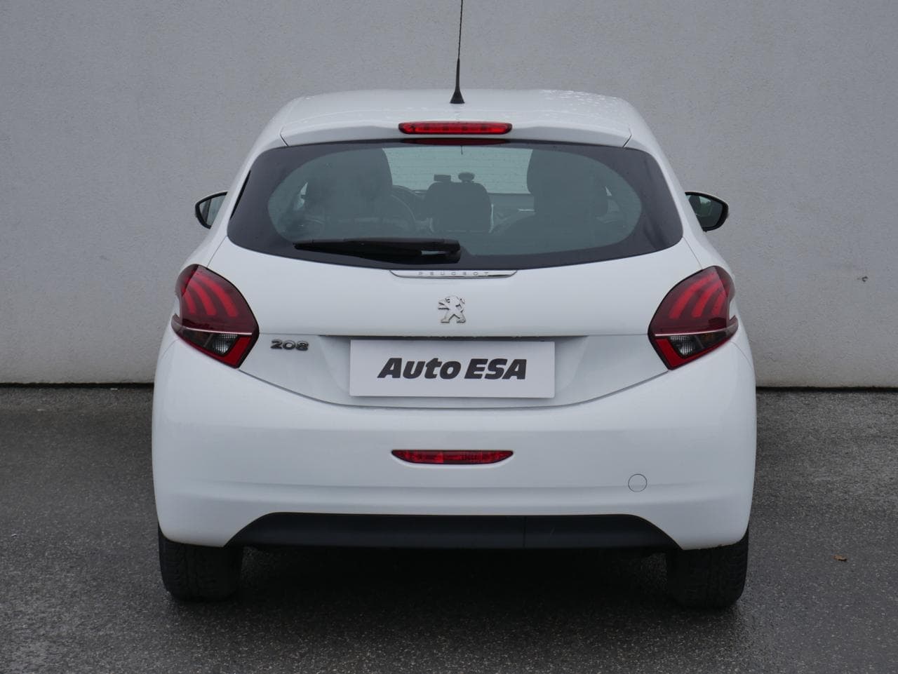 2015 Peugeot 208 - 5