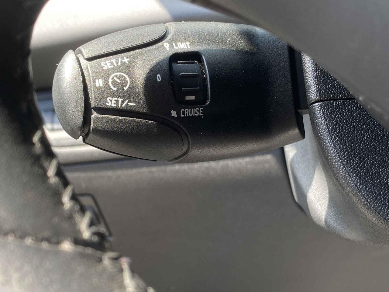 2019 Peugeot 208 - 13