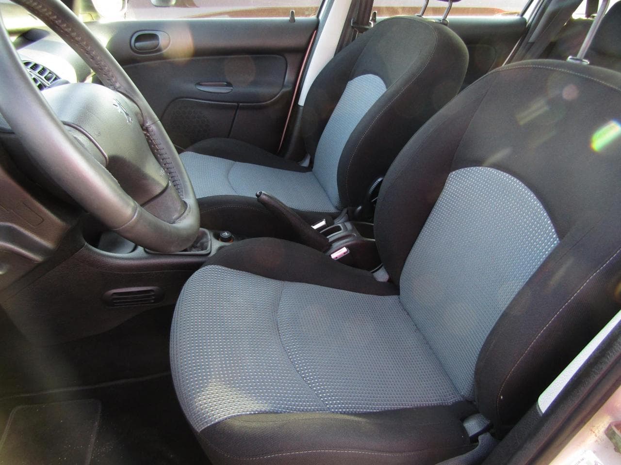 2004 Peugeot 206 - 9