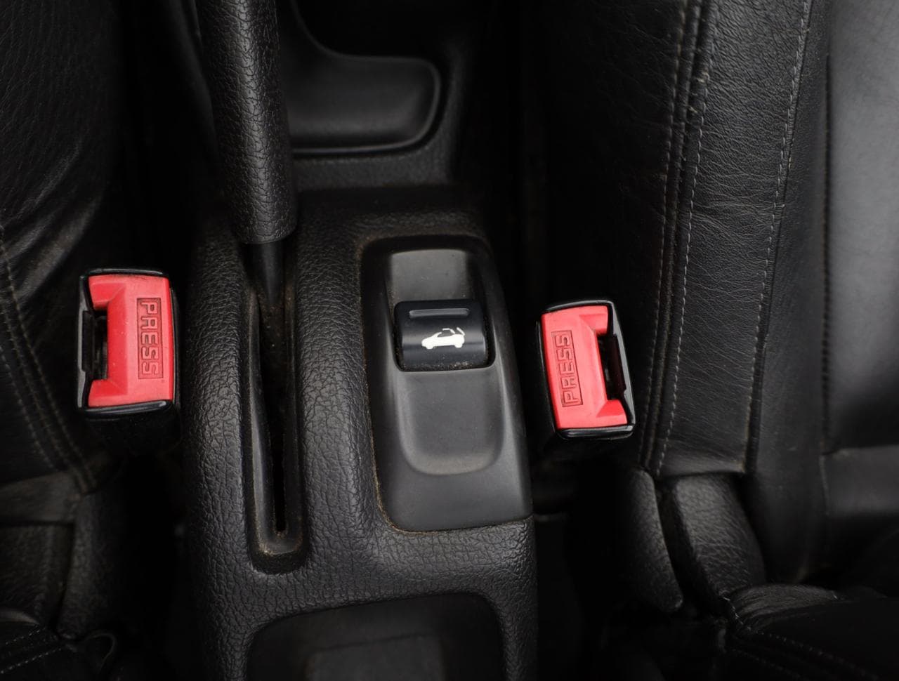 2001 Peugeot 206 - 31