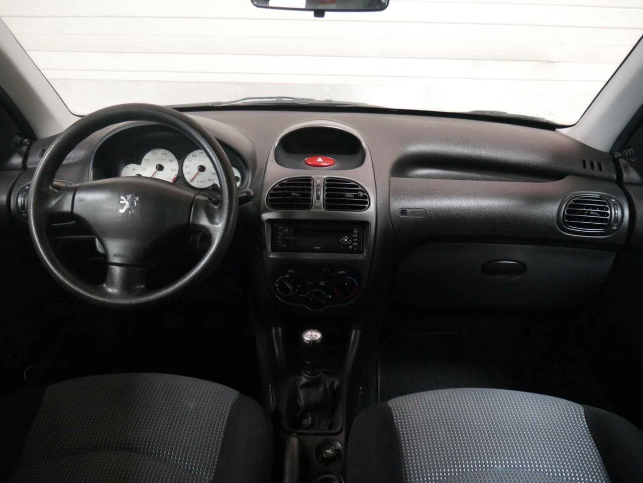 2004 Peugeot 206 - 12