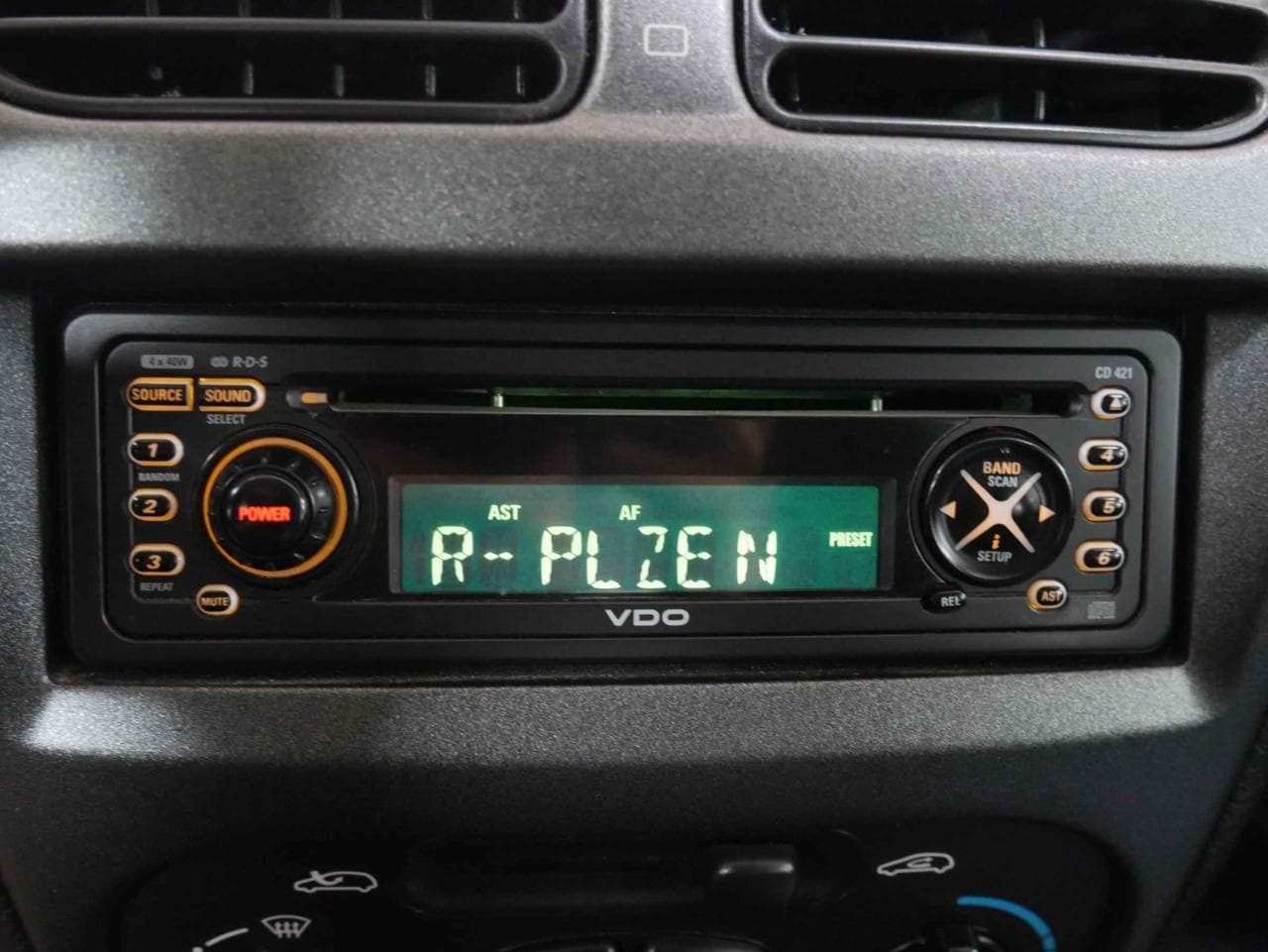 2004 Peugeot 206 - 25