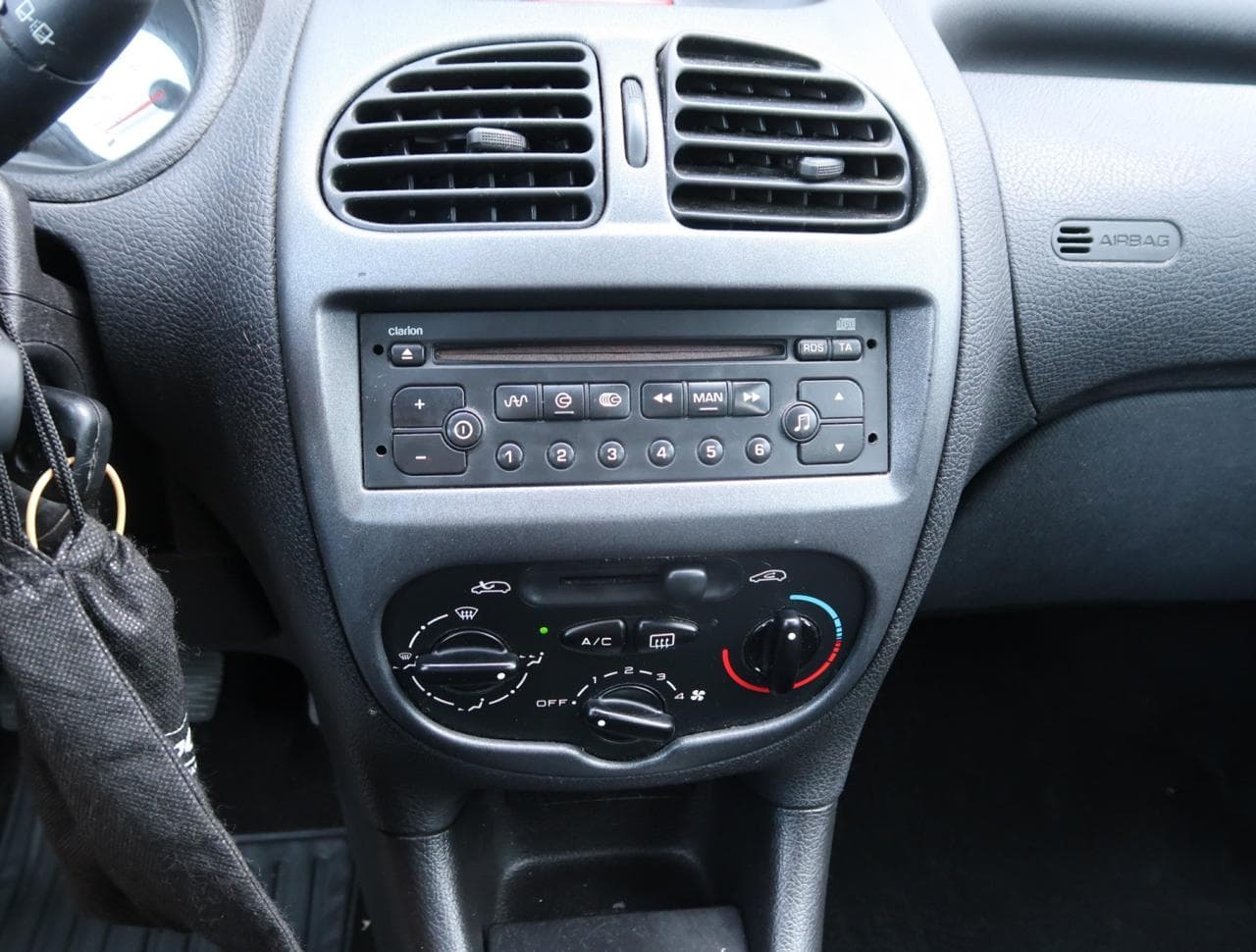 2004 Peugeot 206 - 35