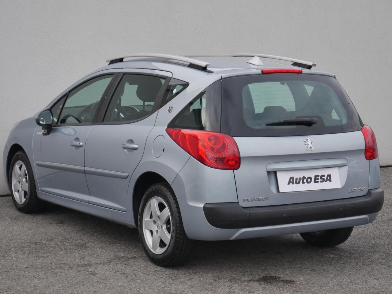 2010 Peugeot 207 - 6