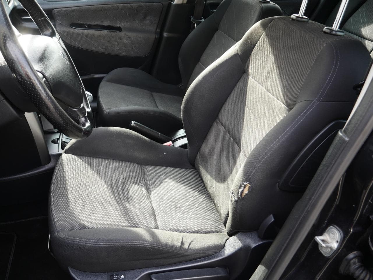 2008 Peugeot 207 - 9
