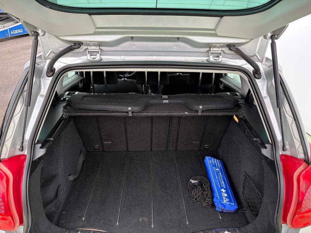 2008 Peugeot 207 - 14