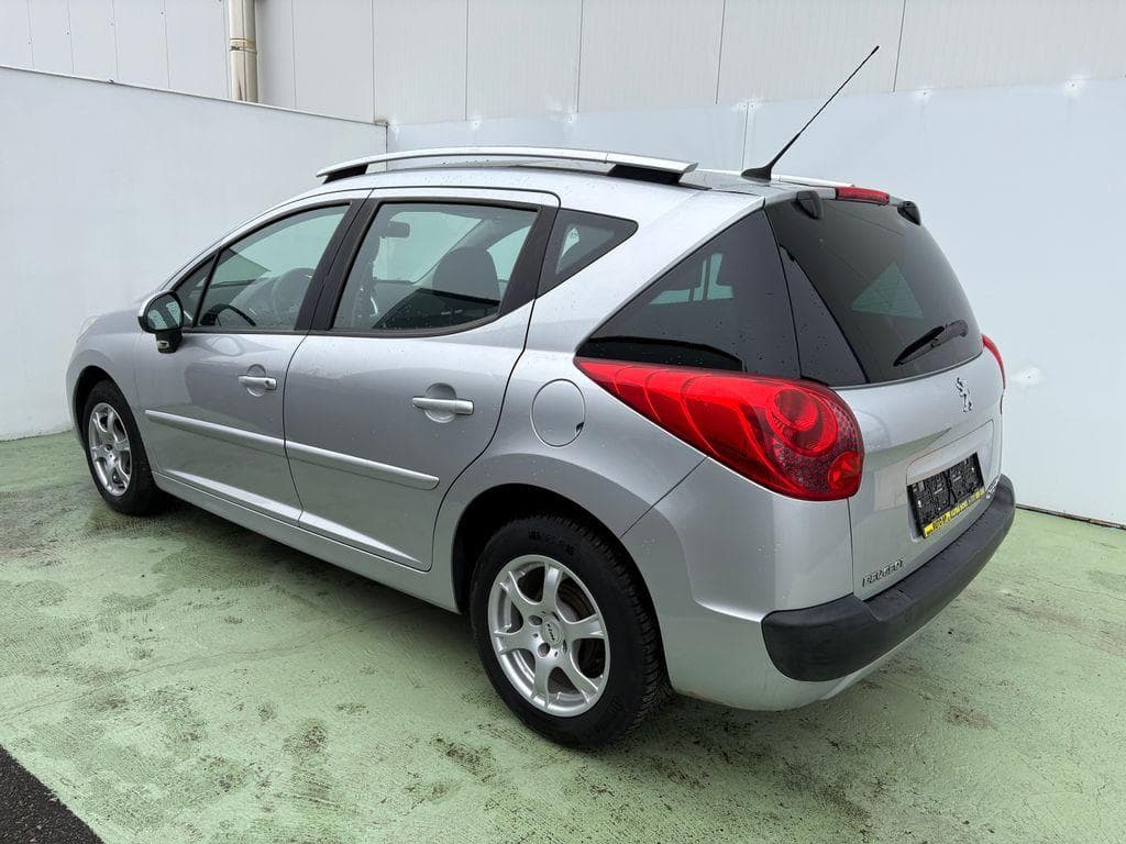 2008 Peugeot 207 - 4