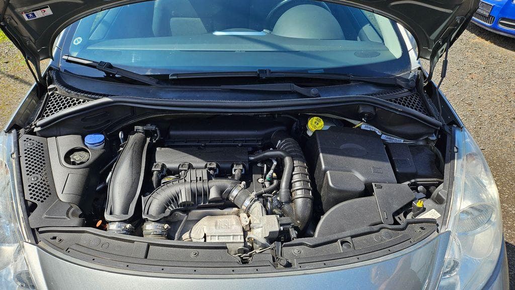 2009 Peugeot 207 - 19