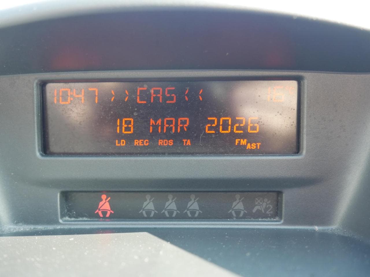 2008 Peugeot 207 - 15