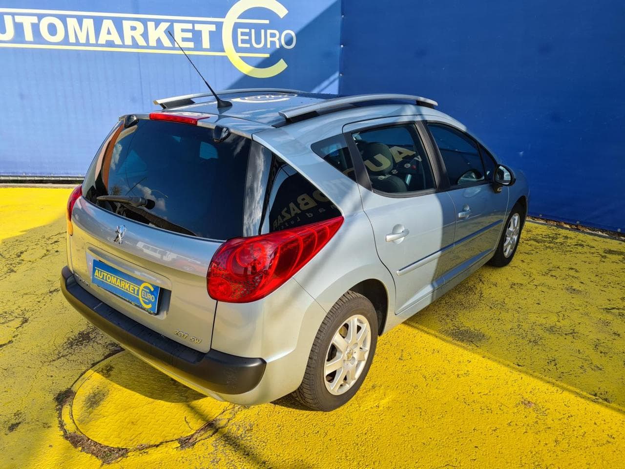 2010 Peugeot 207 - 4