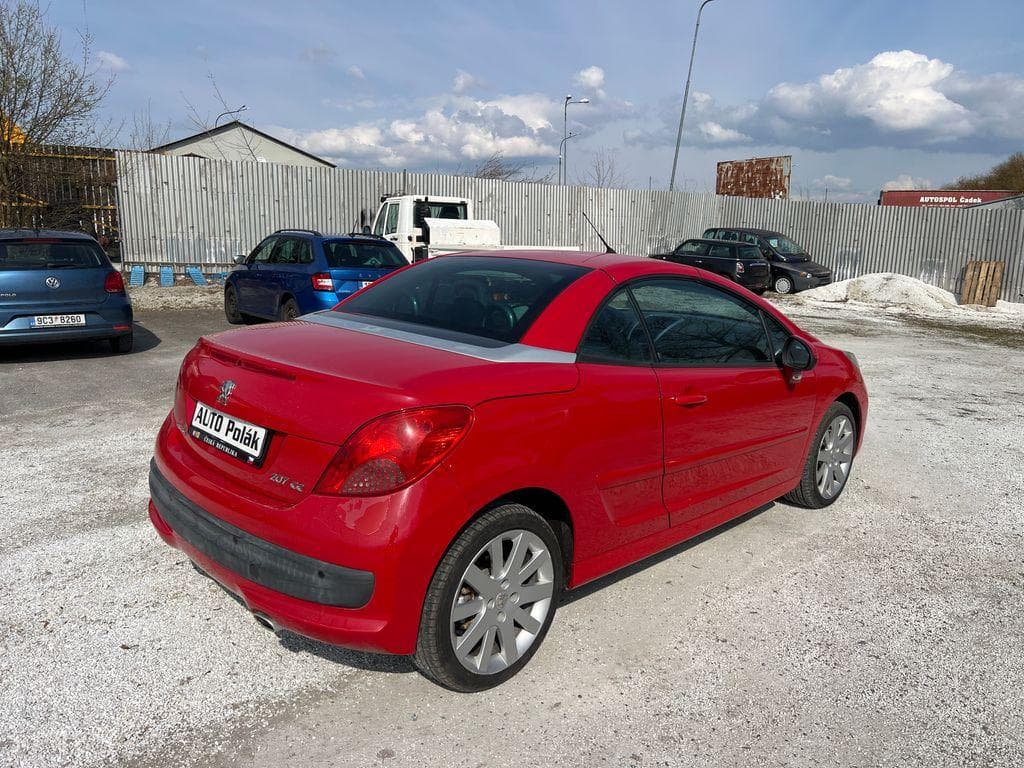 2008 Peugeot 207 - 6