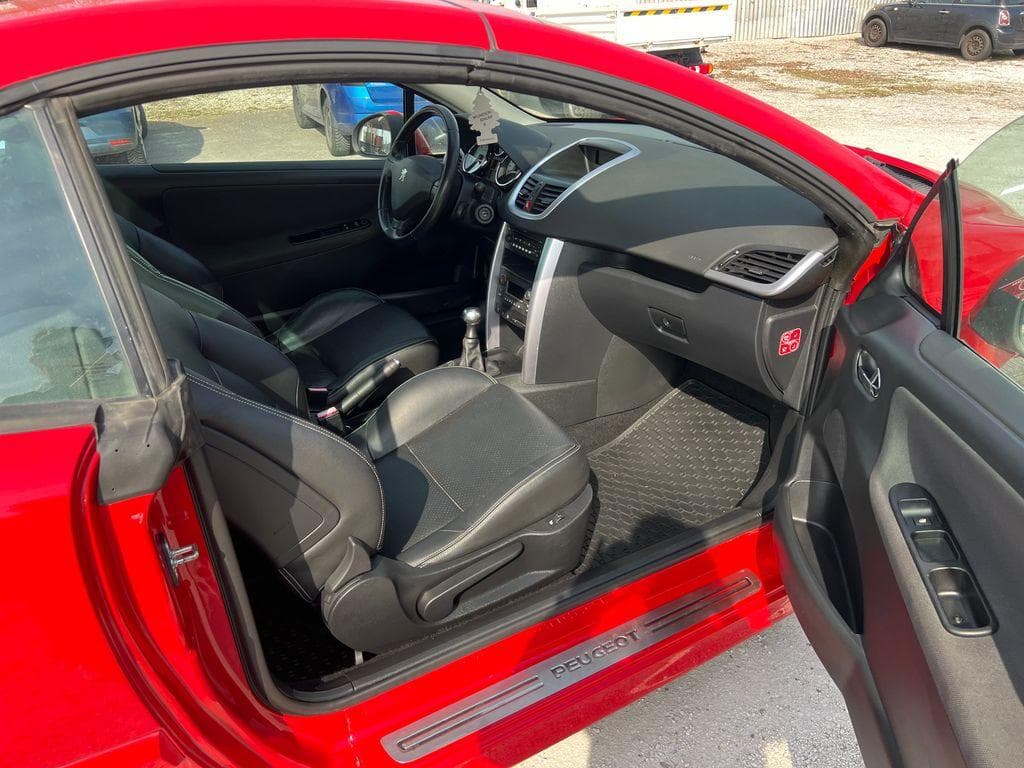 2008 Peugeot 207 - 10