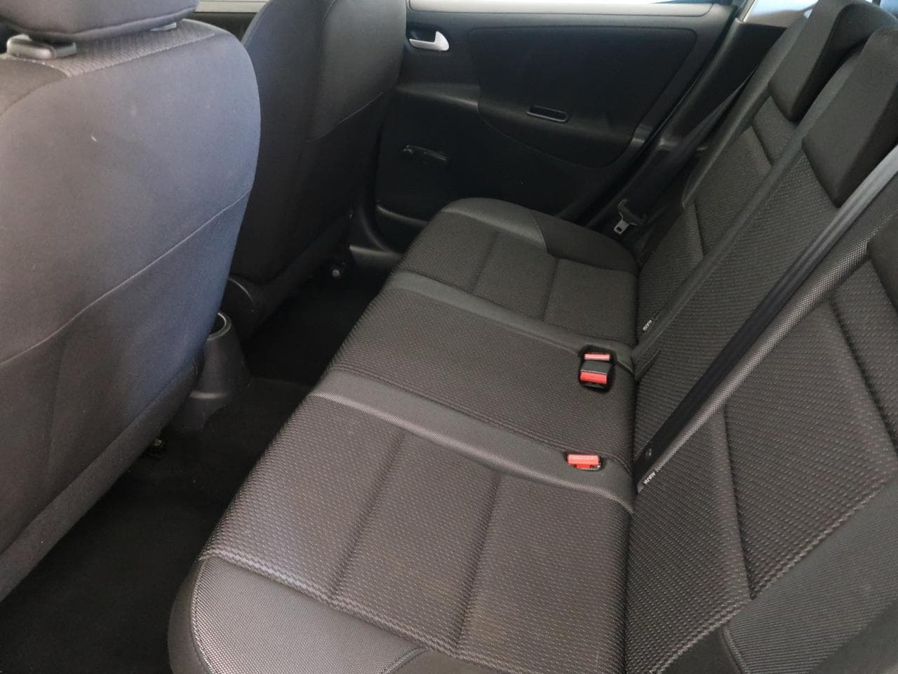 2012 Peugeot 207 - 15