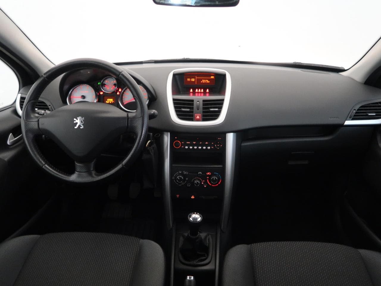 2012 Peugeot 207 - 10