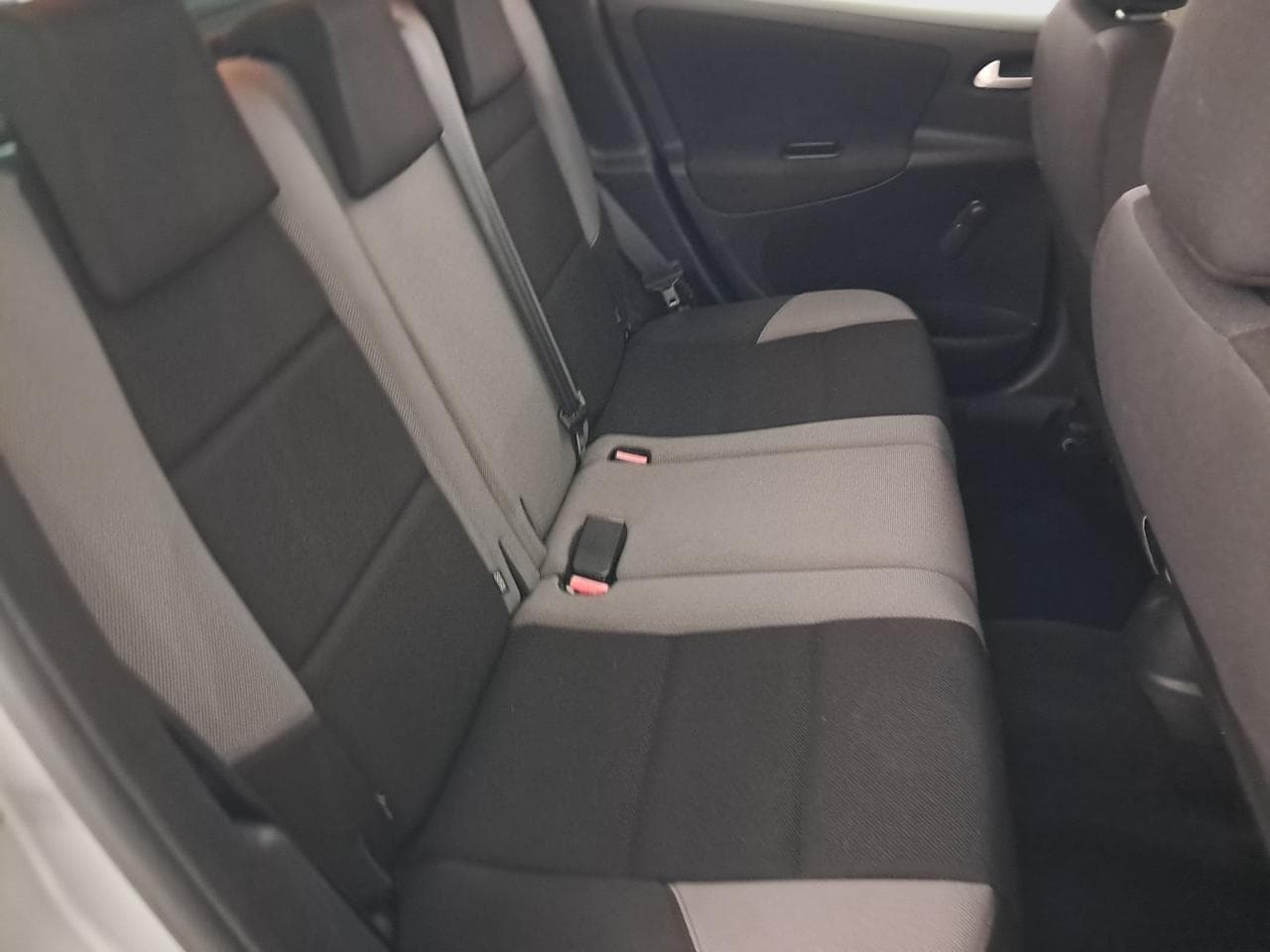2007 Peugeot 207 - 23