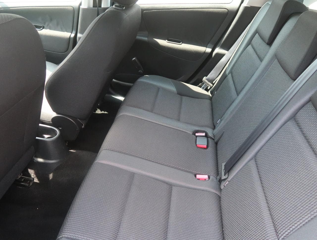 2010 Peugeot 207 - 24