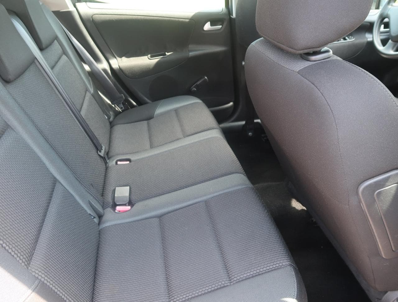 2010 Peugeot 207 - 20