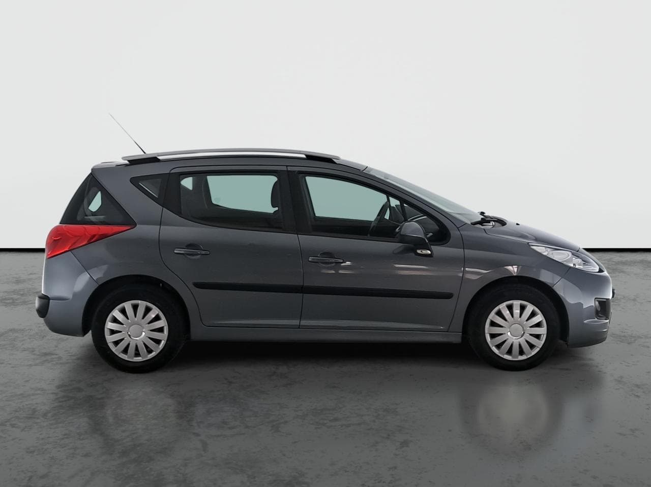 2011 Peugeot 207 - 8