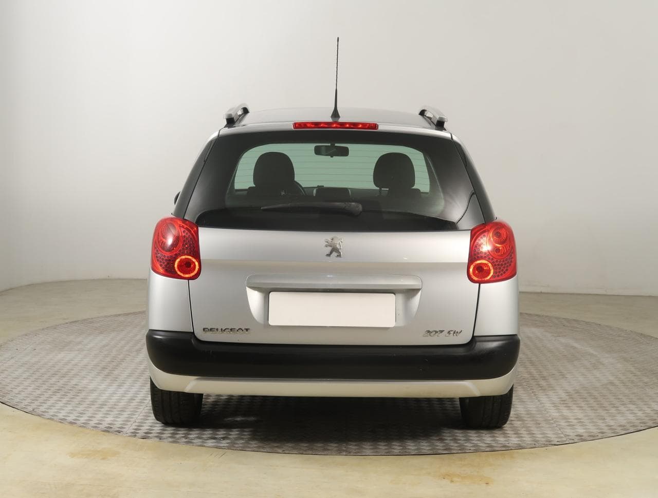 2012 Peugeot 207 - 6