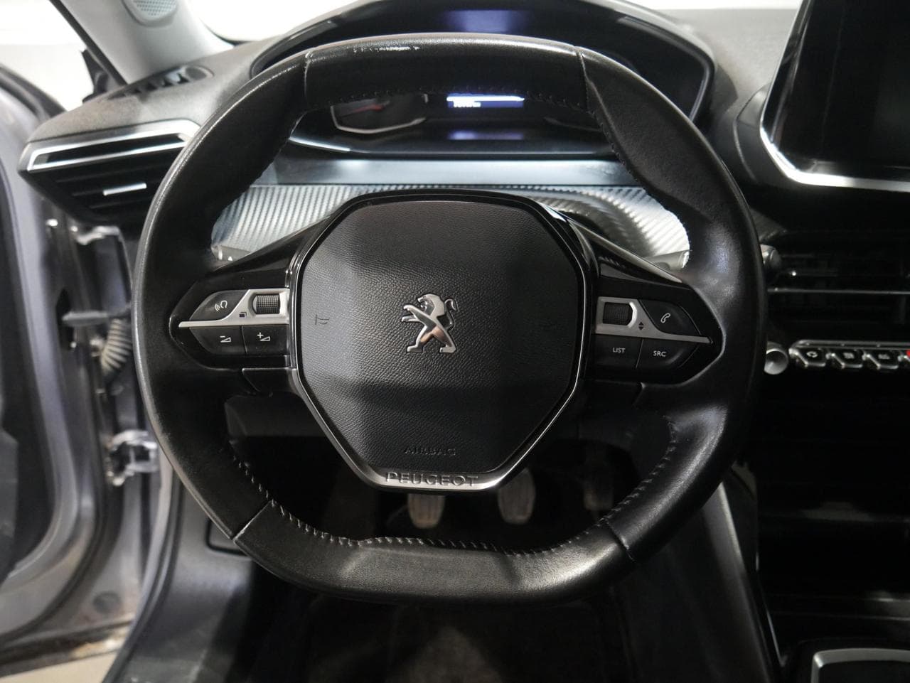 2020 Peugeot 2008 - 12