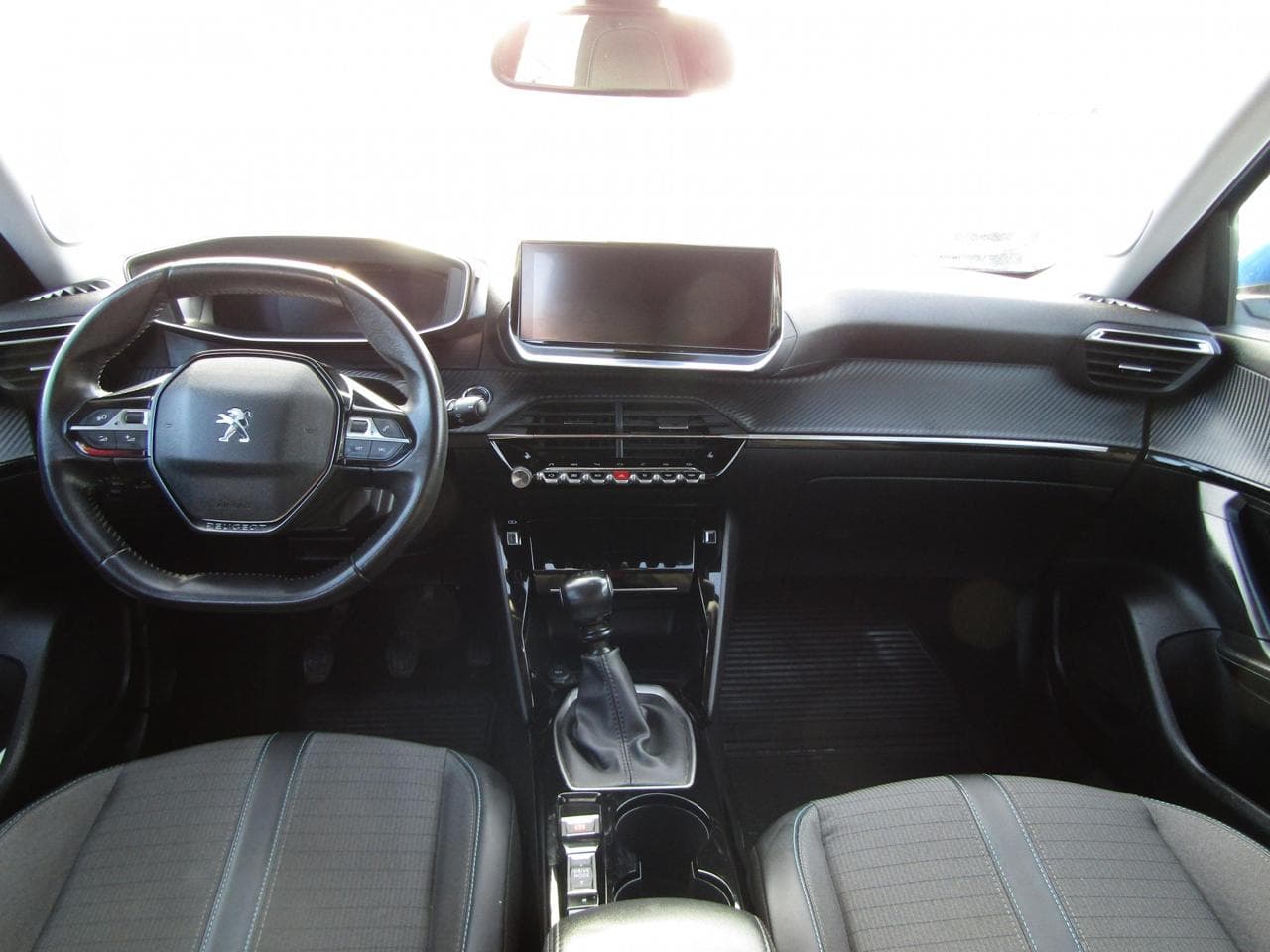 2021 Peugeot 2008 - 8