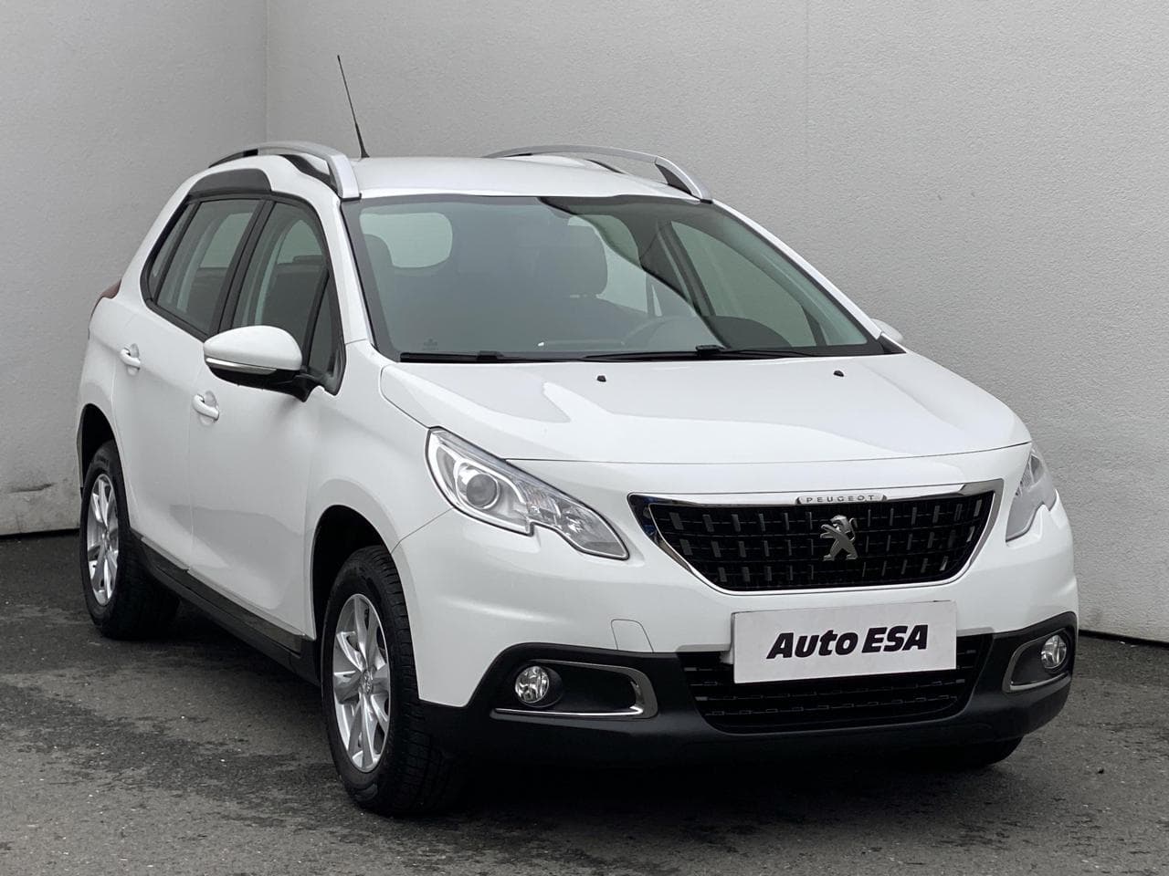 Peugeot 2008 1.2 PT, ČR SUV